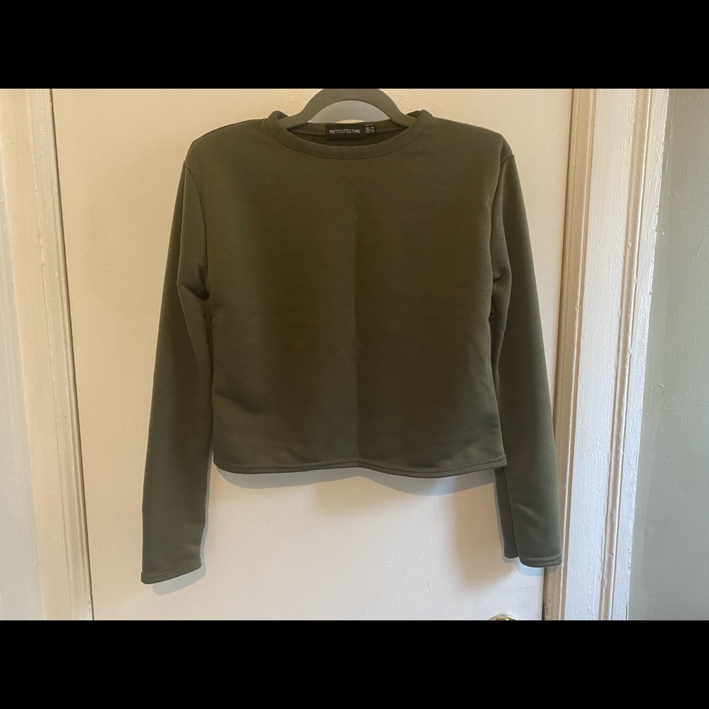 PrettyLittleThing Green Long Sleeve Shirt